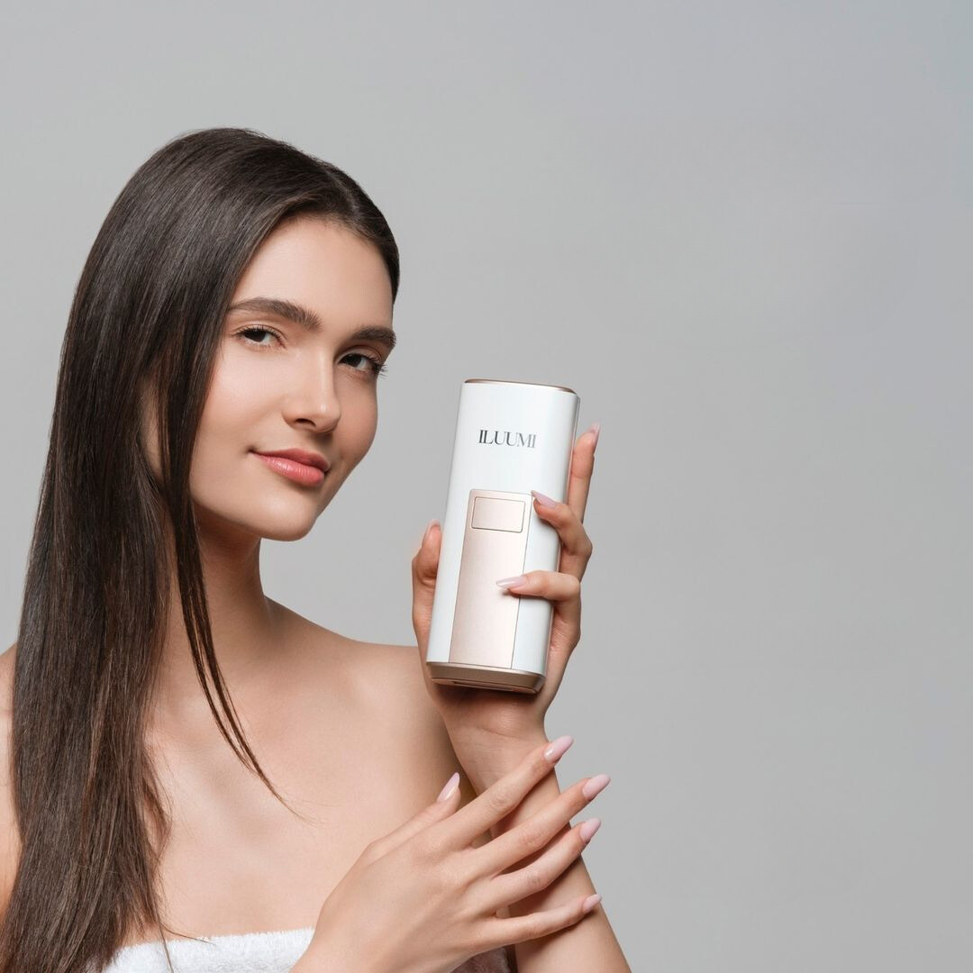 Iluumi IPL Hair Removal Handset